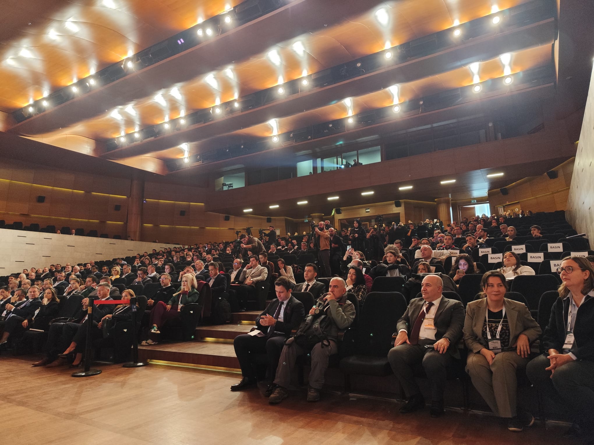 Ae2fb7bc B2f9 44a5 B91d Bc5746007540.jpg